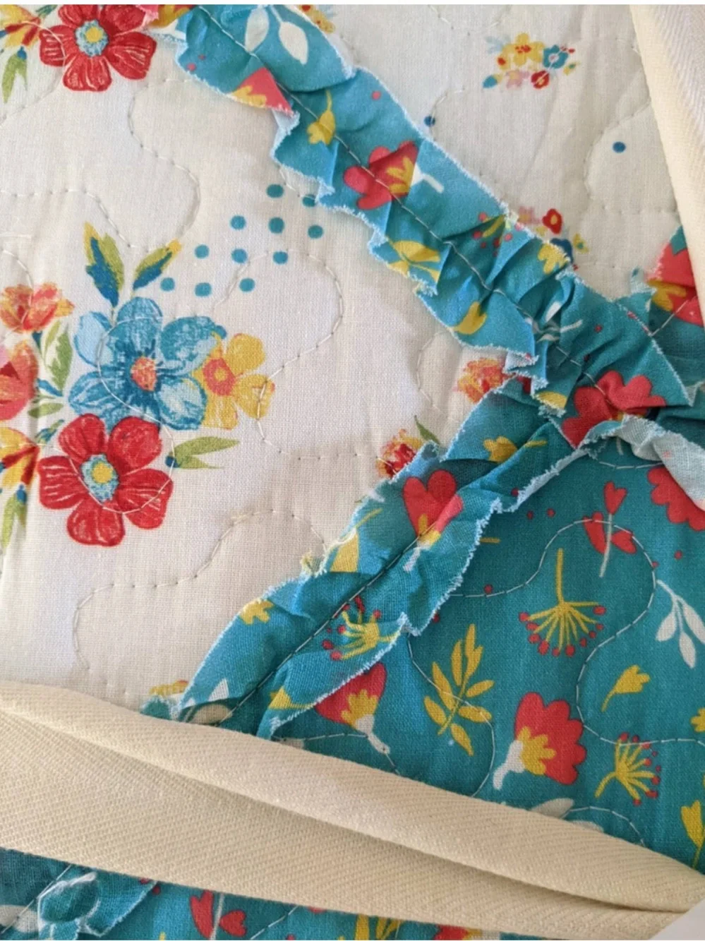 TPW Petal Party Standard Pillow Quilted Pattern Ruffle Trim 2 Shames.